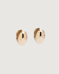 Minimalist earrings made of 375 purity puffed gold with an elegant oval shape.