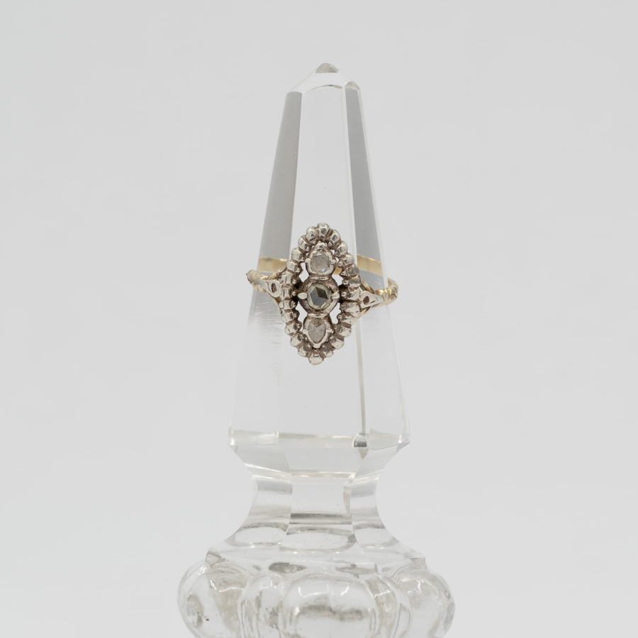 pierscionek-z-diamentami-vintage-zloto-585-jagg